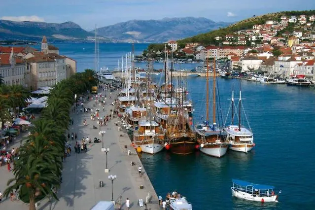 Apartment Ana Trogir
