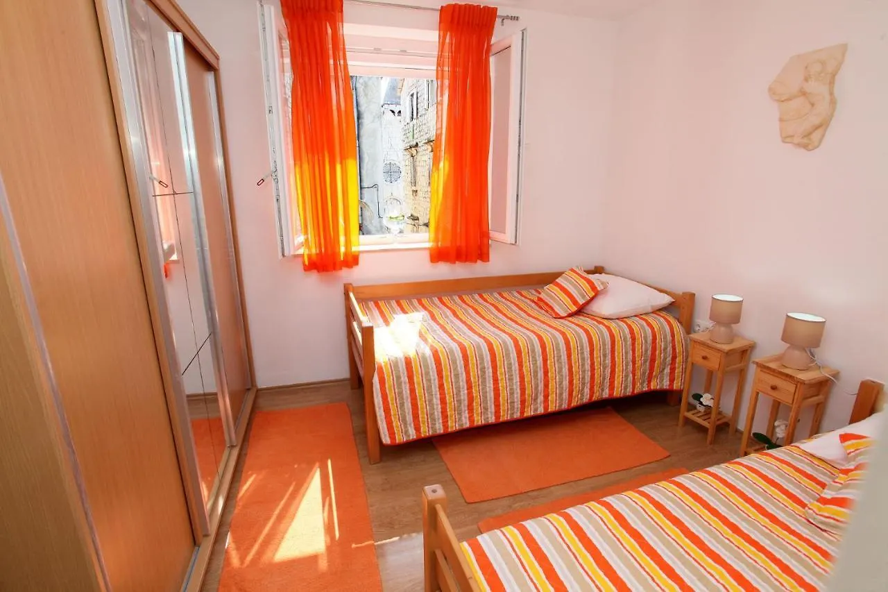 Apartment Ana Trogir 0*,  Croatia